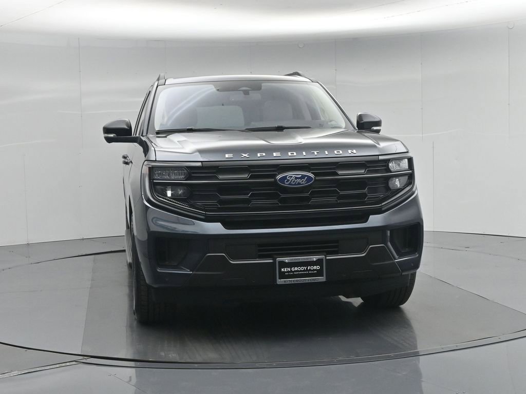 Certified 2025 Ford Expedition Max Active RWD image 61