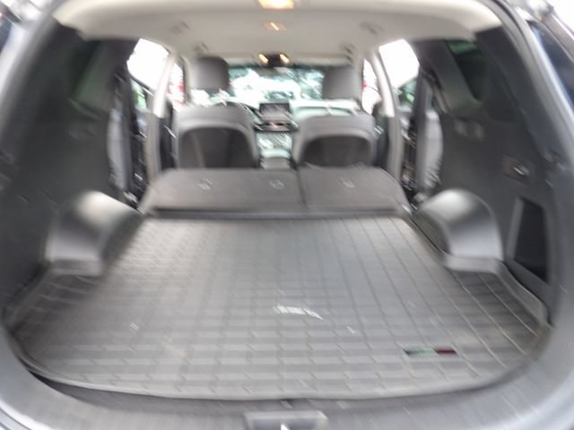 Used 2021 Hyundai Santa Fe SEL FWD image 25