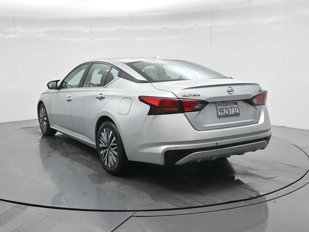 Used 2023 Nissan Altima 2.5 SV image 18
