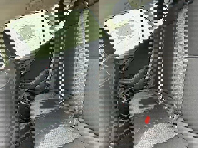 Used 2022 Subaru Outback Premium image 9