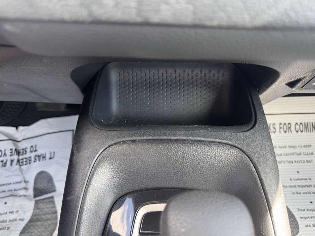 Used 2024 Toyota Corolla LE image 19