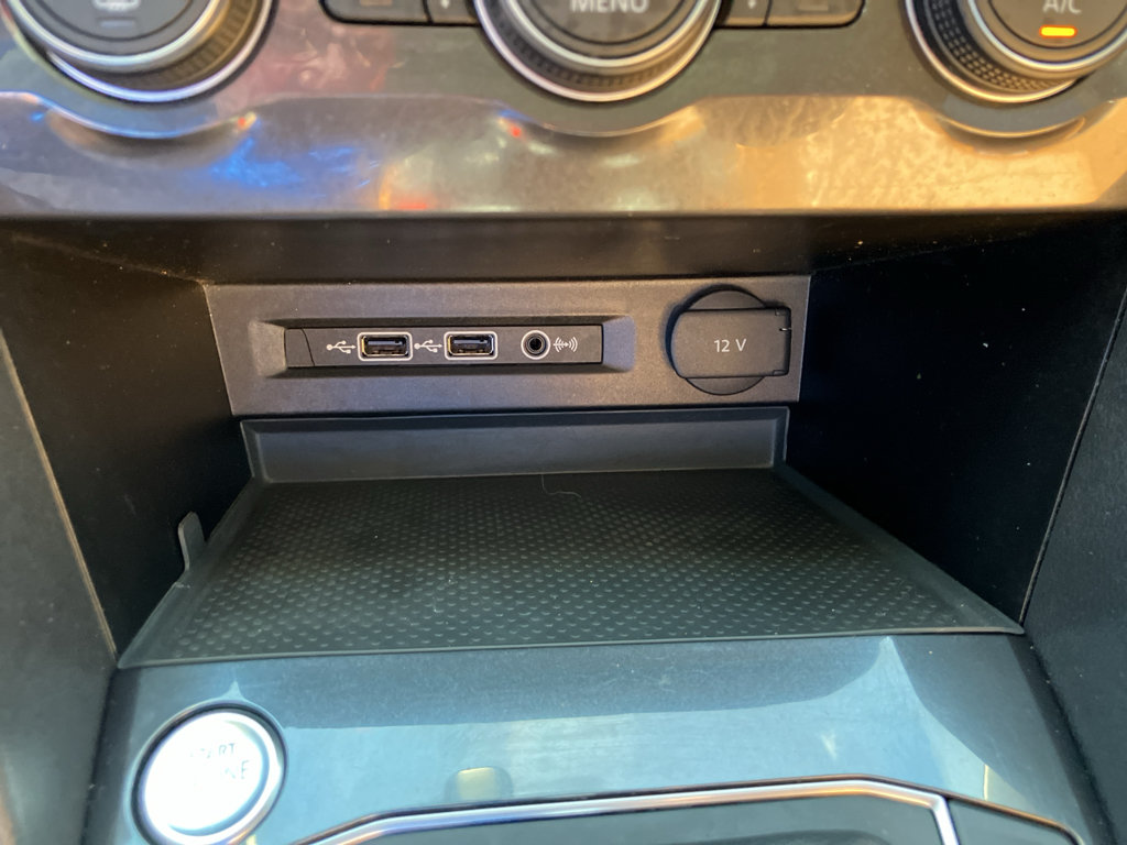 Used 2019 Volkswagen Tiguan SE AWD/4WD image 19