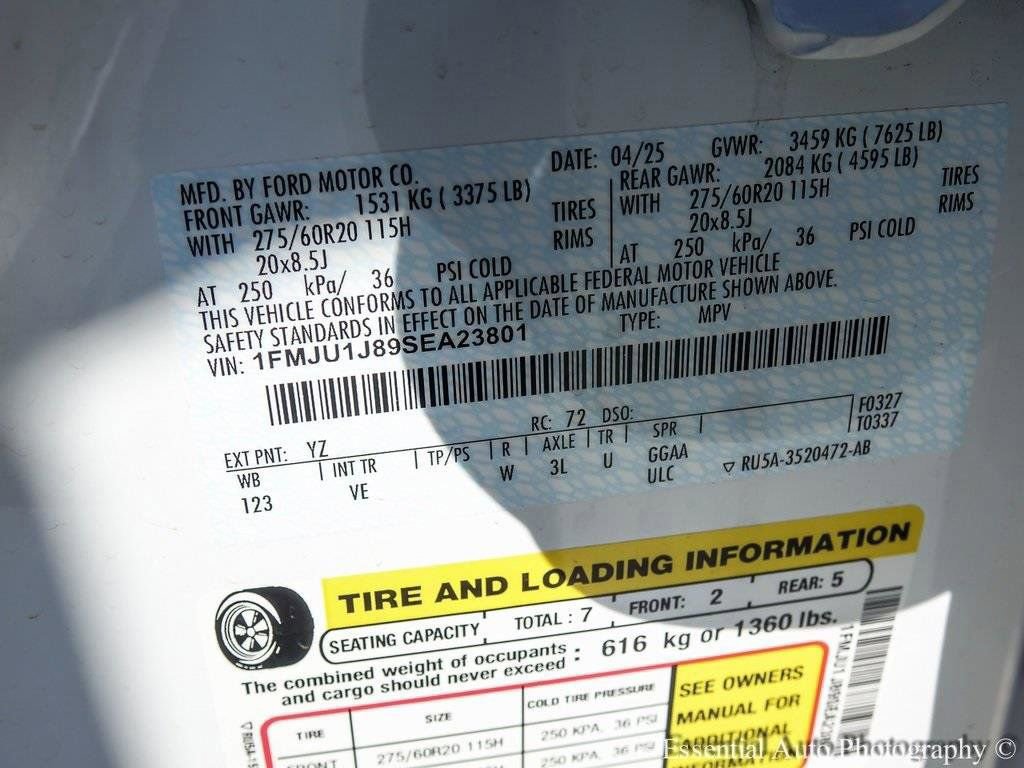 Certified 2025 Ford Expedition Active image 31