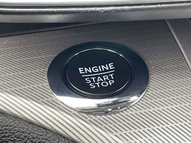 Certified 2023 Ford Explorer XLT w/ Equipment Group 202A image 33