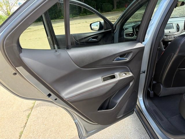 Used 2024 Chevrolet Equinox RS FWD image 20