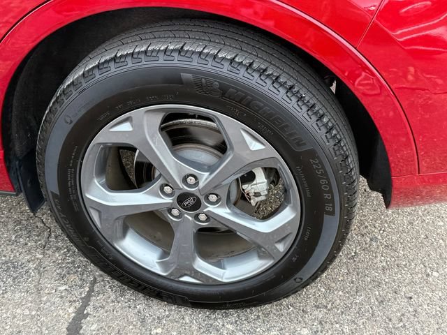 Certified 2024 Ford Escape ST-Line w/ Tech Pack #1 AWD/4WD image 6