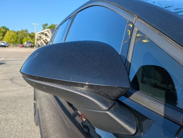 Used 2025 Chevrolet Equinox EV LT image 12