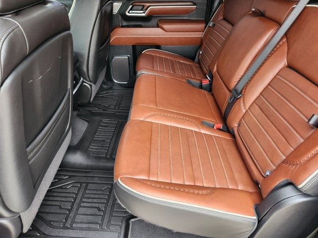 Used 2024 GMC Sierra 2500 Denali Ultimate image 30