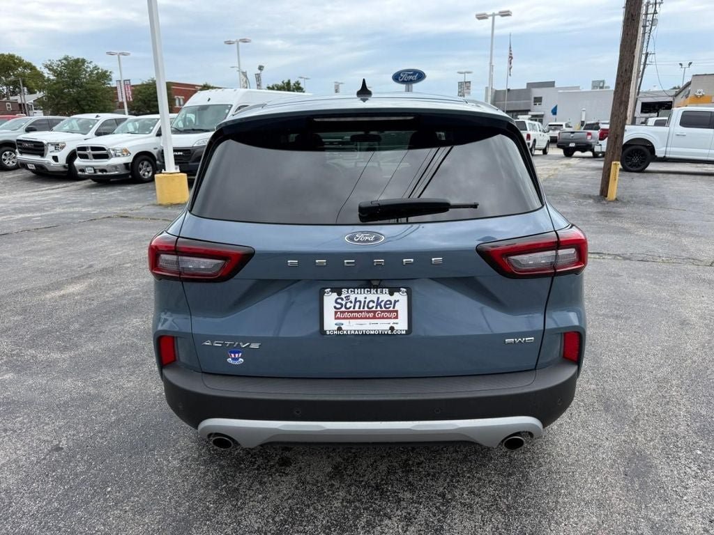 Certified 2023 Ford Escape Active AWD/4WD image 7