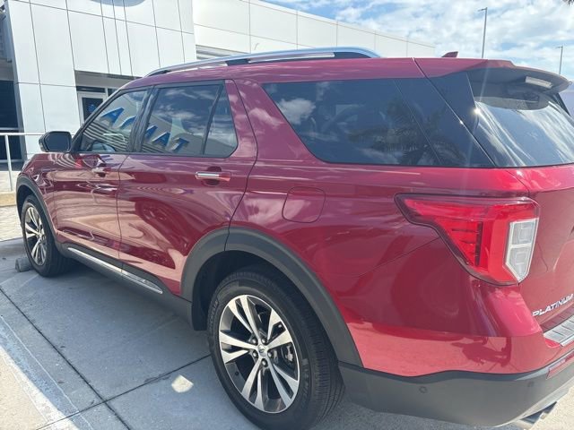 Certified 2020 Ford Explorer Platinum w/ Premium Technology Package image 4
