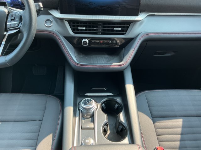 Certified 2025 Ford Explorer ST-Line AWD/4WD image 11