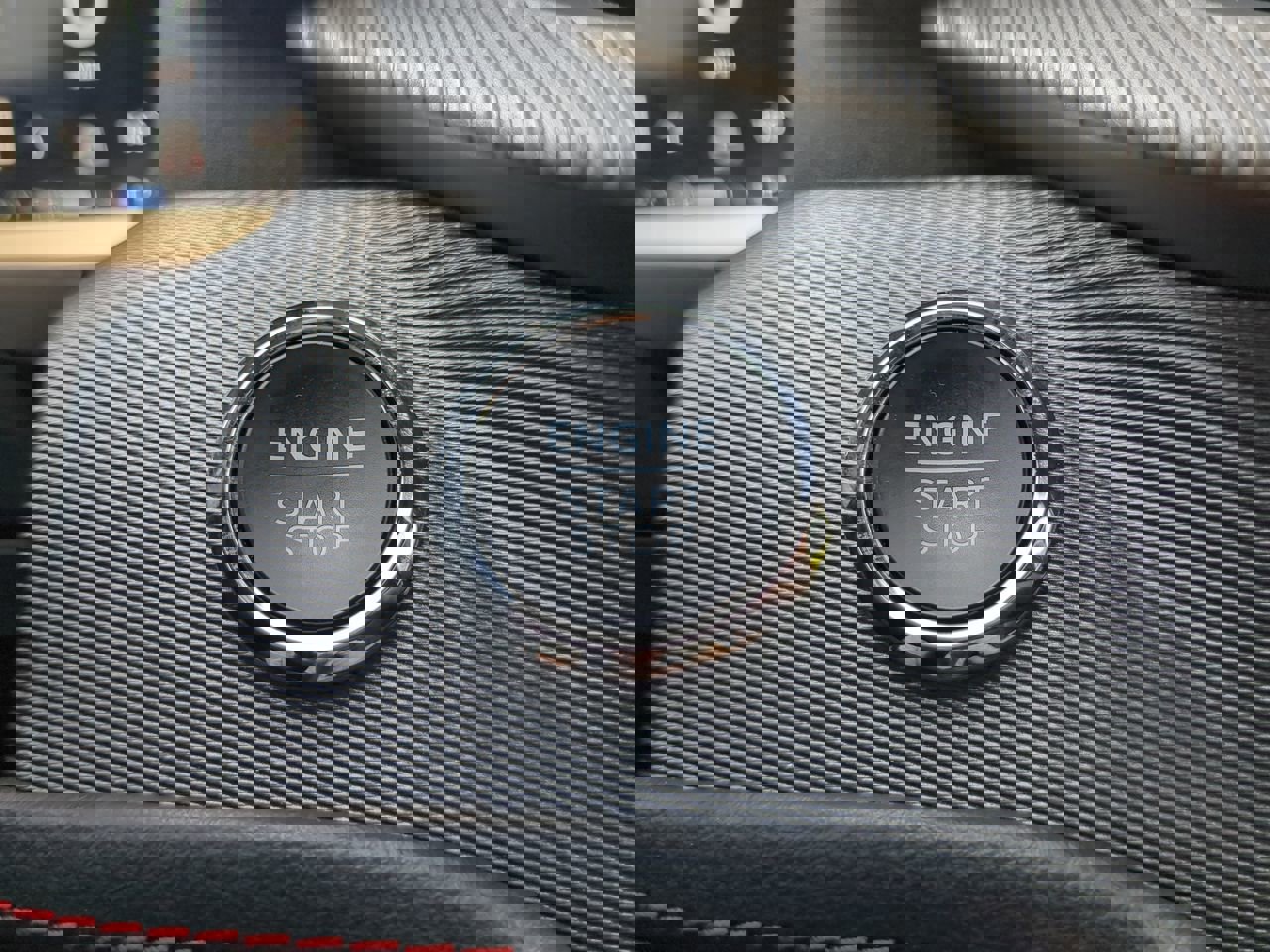 Certified 2025 Ford Explorer ST-Line w/ Premium Package image 27