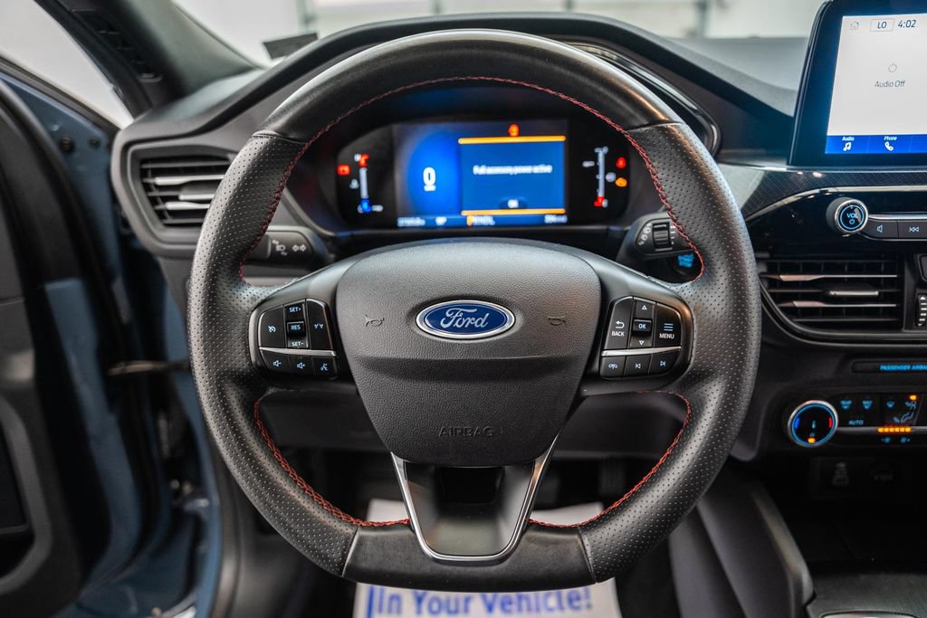 Certified 2025 Ford Escape ST-Line AWD/4WD image 29