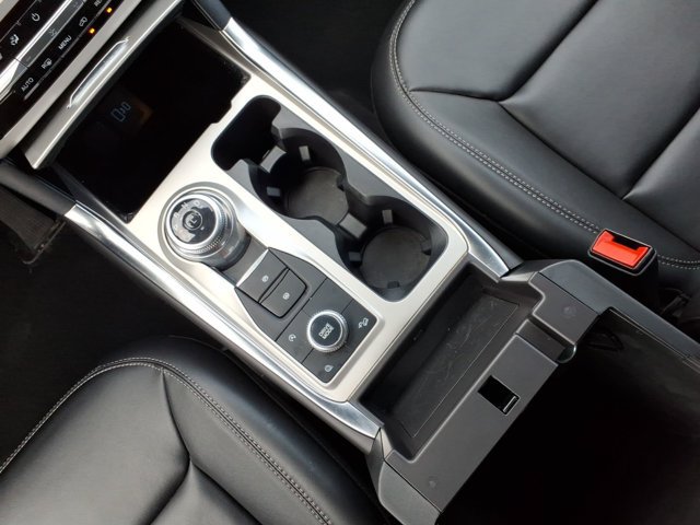 Certified 2024 Ford Explorer XLT w/ Equipment Group 202A AWD/4WD image 13