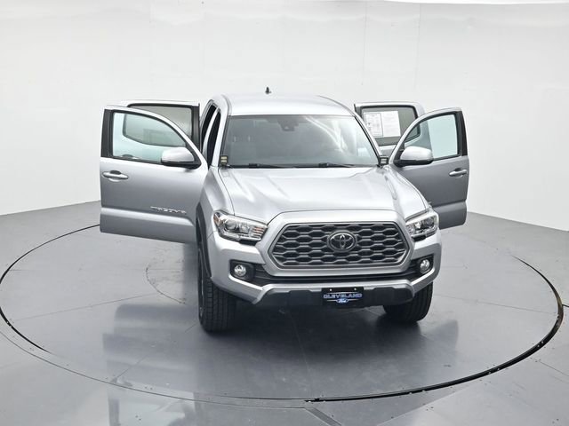 Used 2023 Toyota Tacoma TRD Off-Road w/ Technology Package AWD/4WD image 47