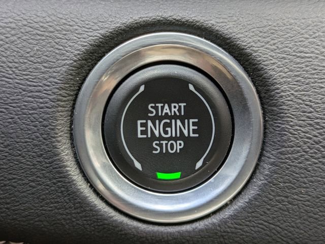 Used 2022 Cadillac Escalade Sport w/ Touring Package AWD/4WD image 28
