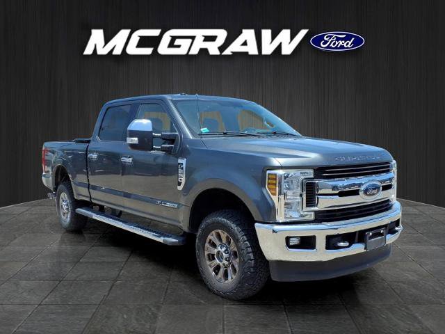Certified 2019 Ford F250 XLT w/ XLT Premium Package AWD/4WD image 9