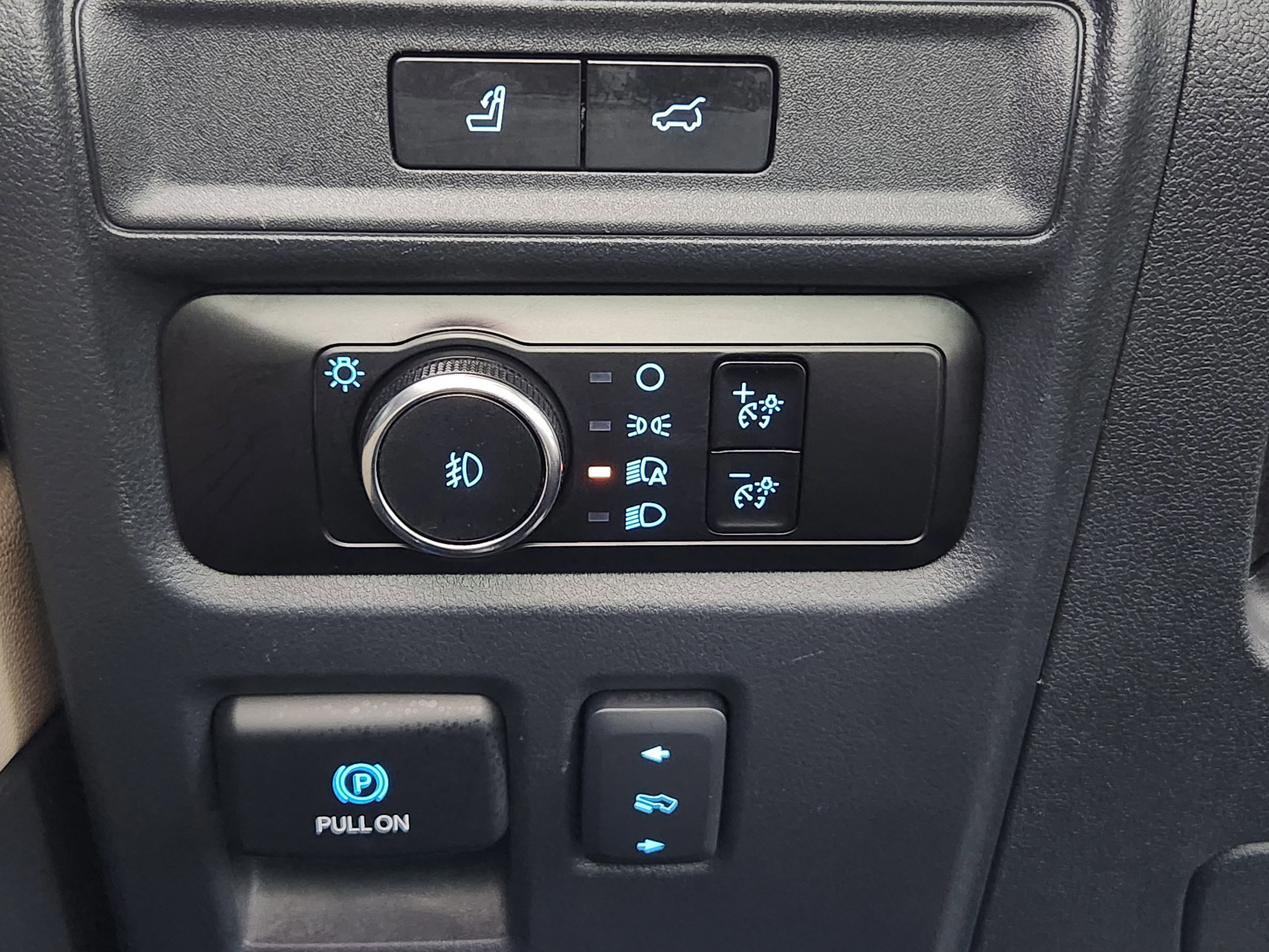 Certified 2023 Ford Expedition Max Limited image 27