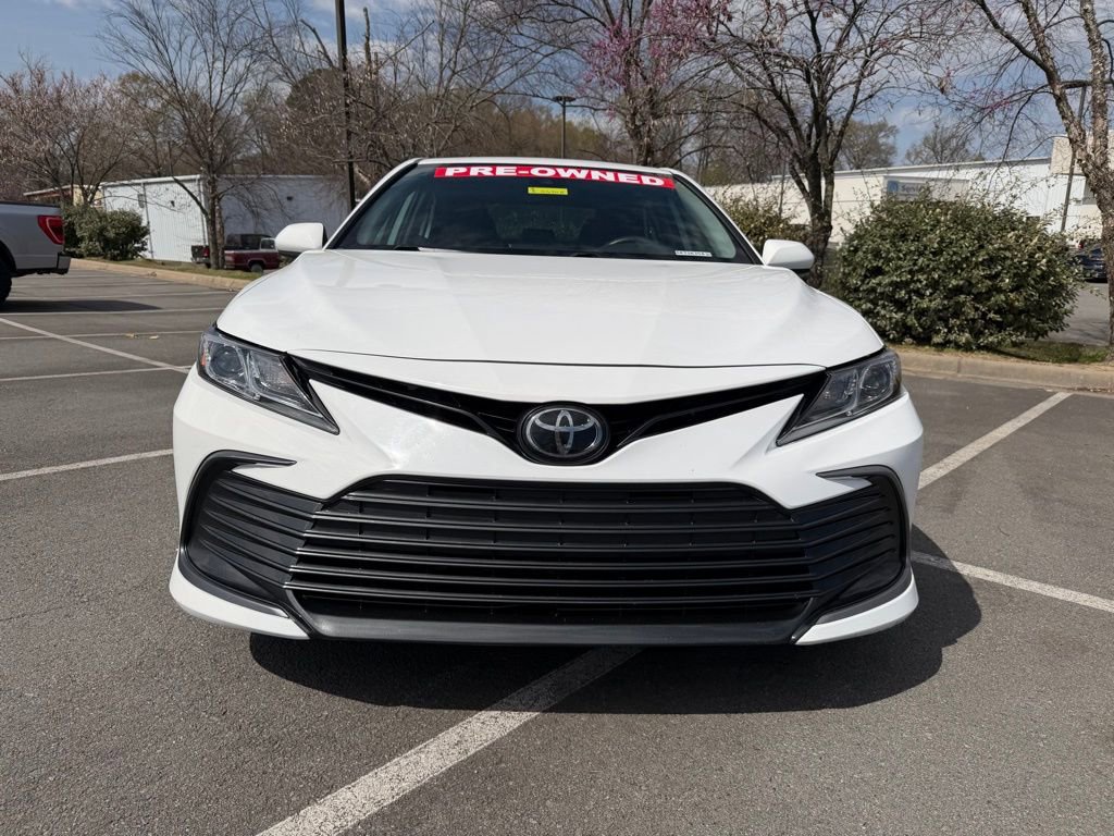 Used 2023 Toyota Camry LE video 2