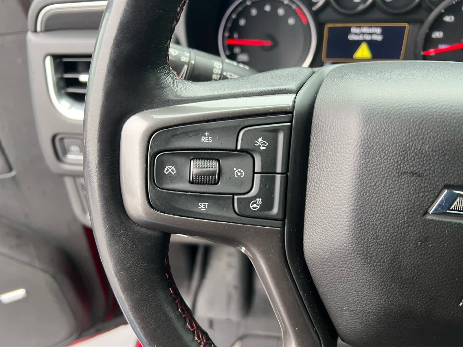 Used 2021 Chevrolet Tahoe RST w/ Luxury Package image 35