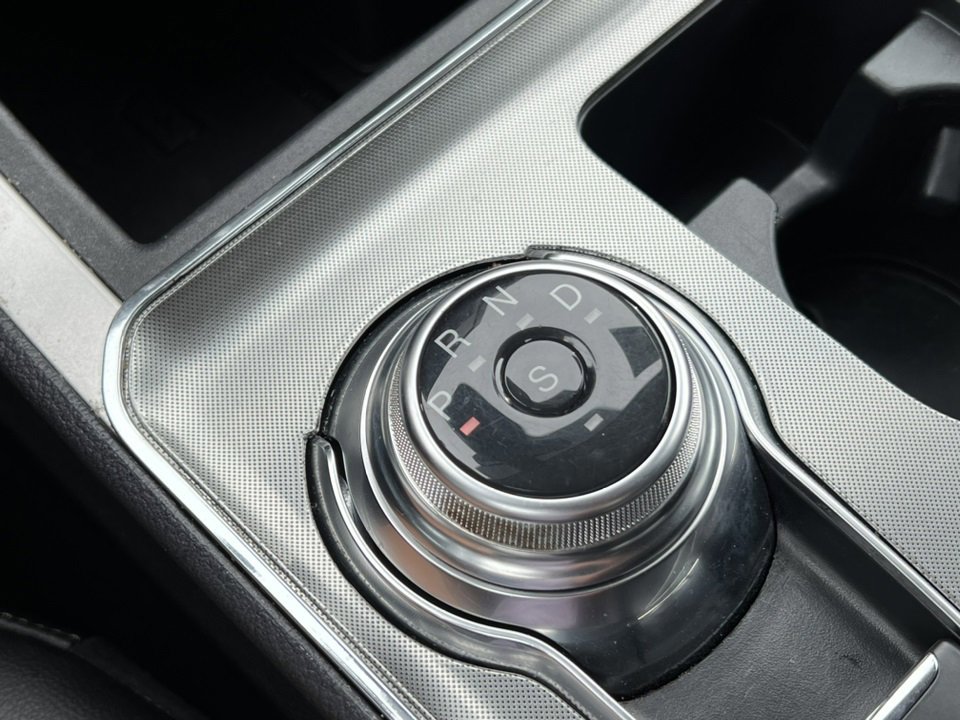 Certified 2022 Ford Edge SEL w/ Convenience Package image 36