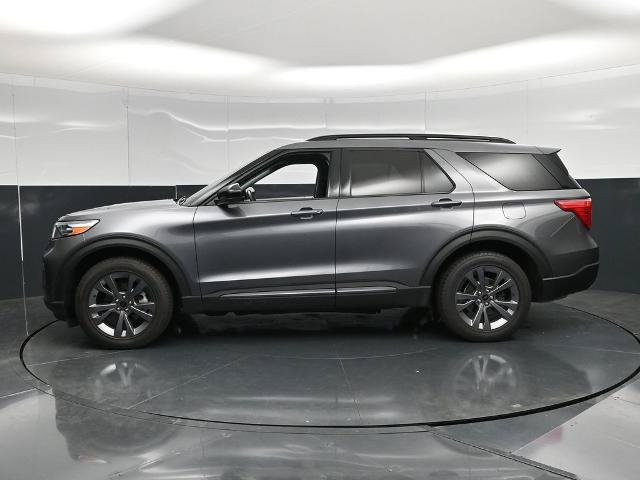Certified 2022 Ford Explorer XLT w/ Equipment Group 202A AWD/4WD image 9