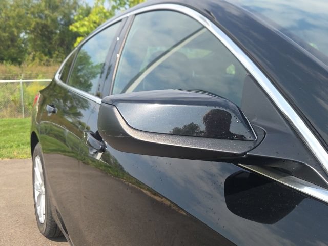 Used 2025 Chevrolet Malibu LT FWD image 5