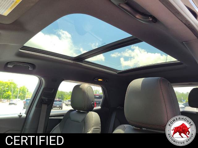 Used 2022 Chevrolet TrailBlazer RS w/ Sun and Liftgate Package FWD image 26