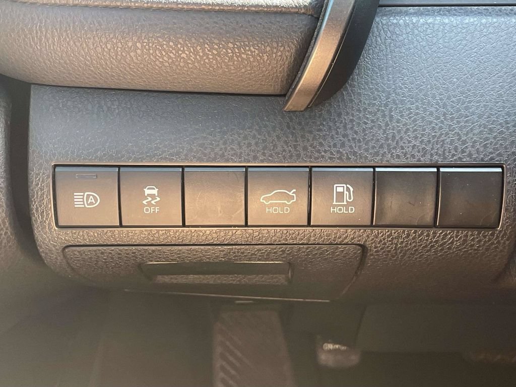 Used 2022 Toyota Camry SE FWD image 25