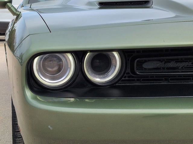 Used 2020 Dodge Challenger SXT w/ Blacktop Package image 9