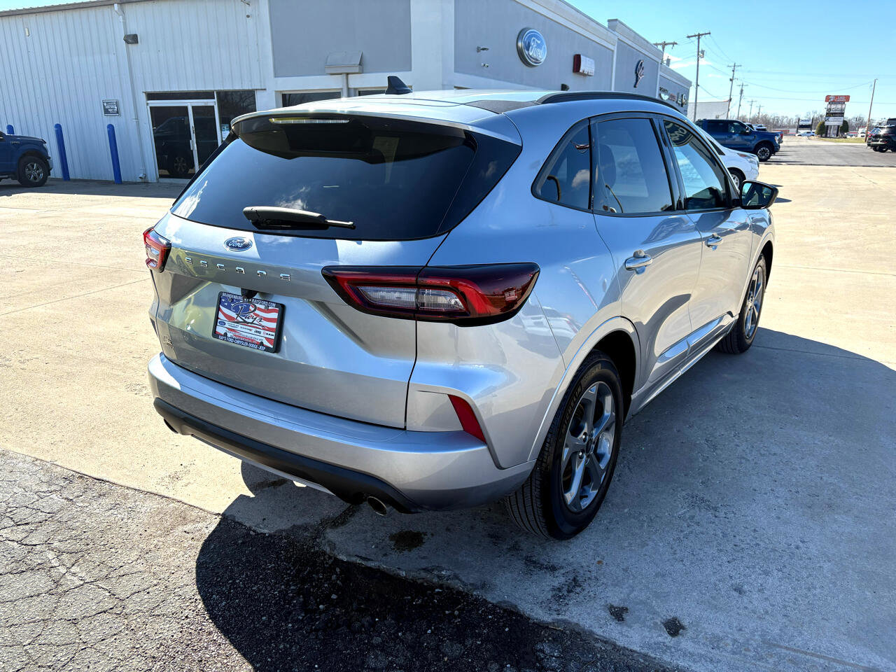 Certified 2024 Ford Escape ST-Line image 5