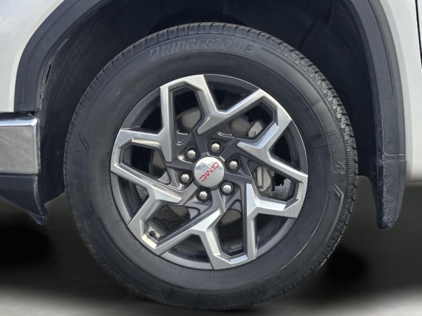 Used 2024 GMC Sierra 1500 SLT RWD image 11