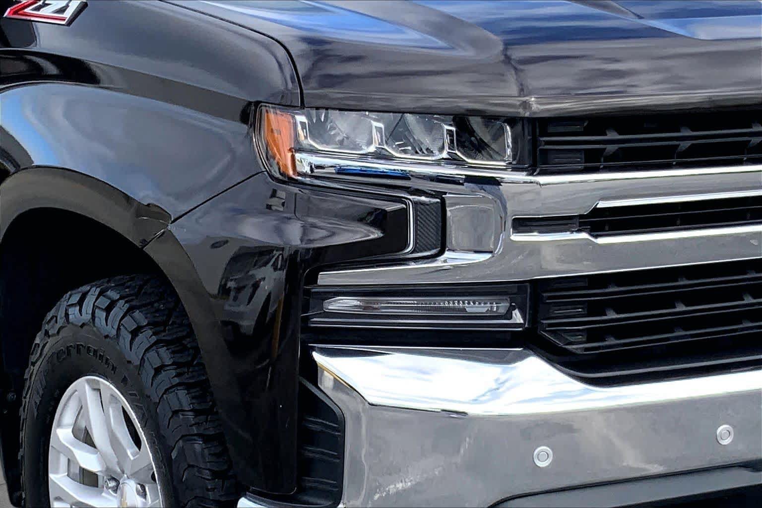 Used 2019 Chevrolet Silverado 1500 LT w/ Texas Edition AWD/4WD image 24