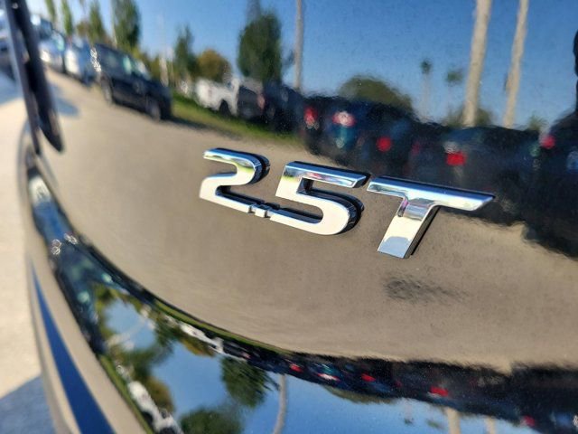 Used 2022 Hyundai Santa Fe Limited image 12