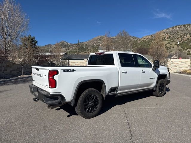 Used 2025 Chevrolet Silverado 3500 LTZ w/ LTZ Plus Package AWD/4WD image 10
