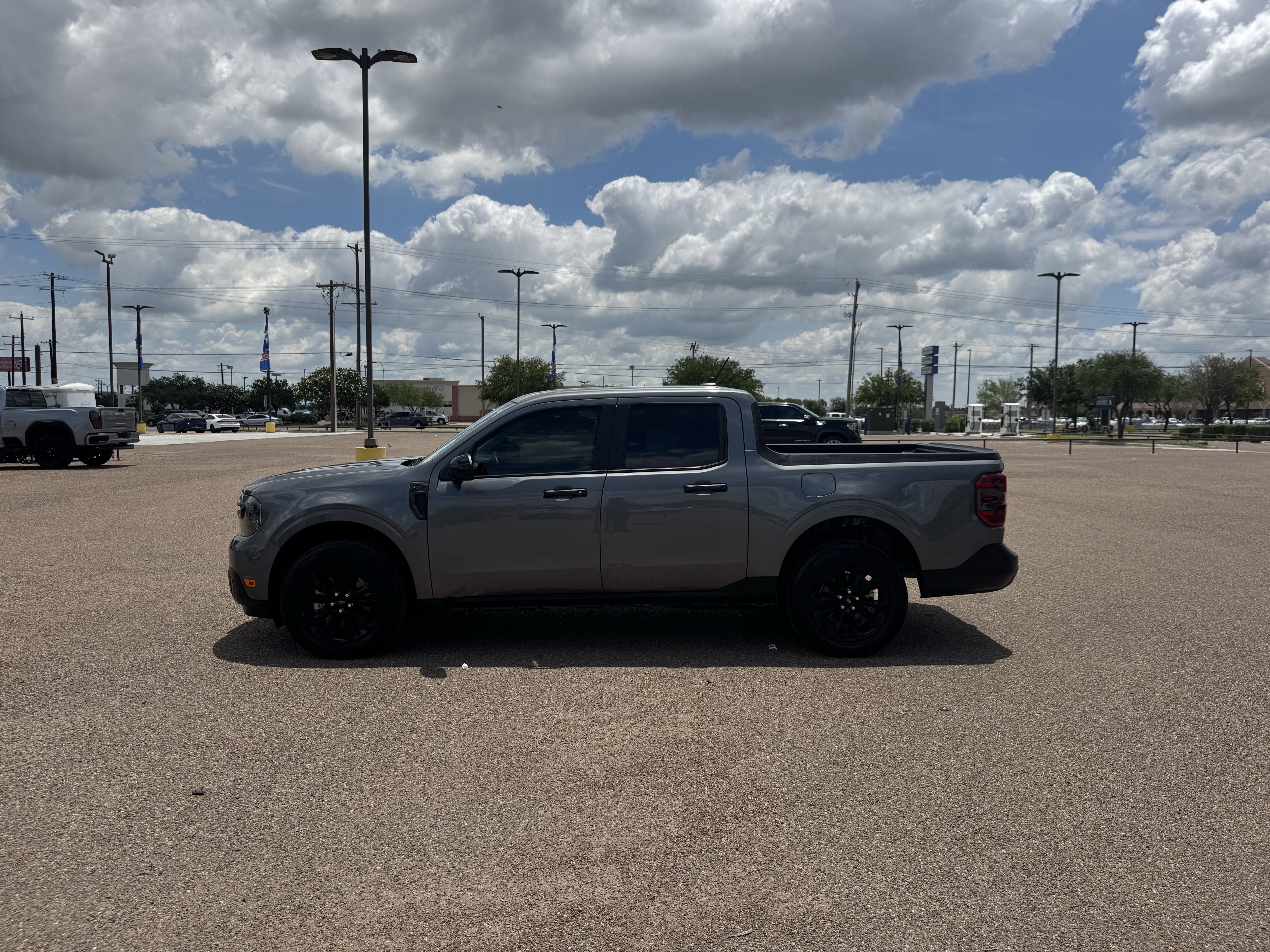 Certified 2024 Ford Maverick XLT w/ XLT Luxury Package FWD image 2