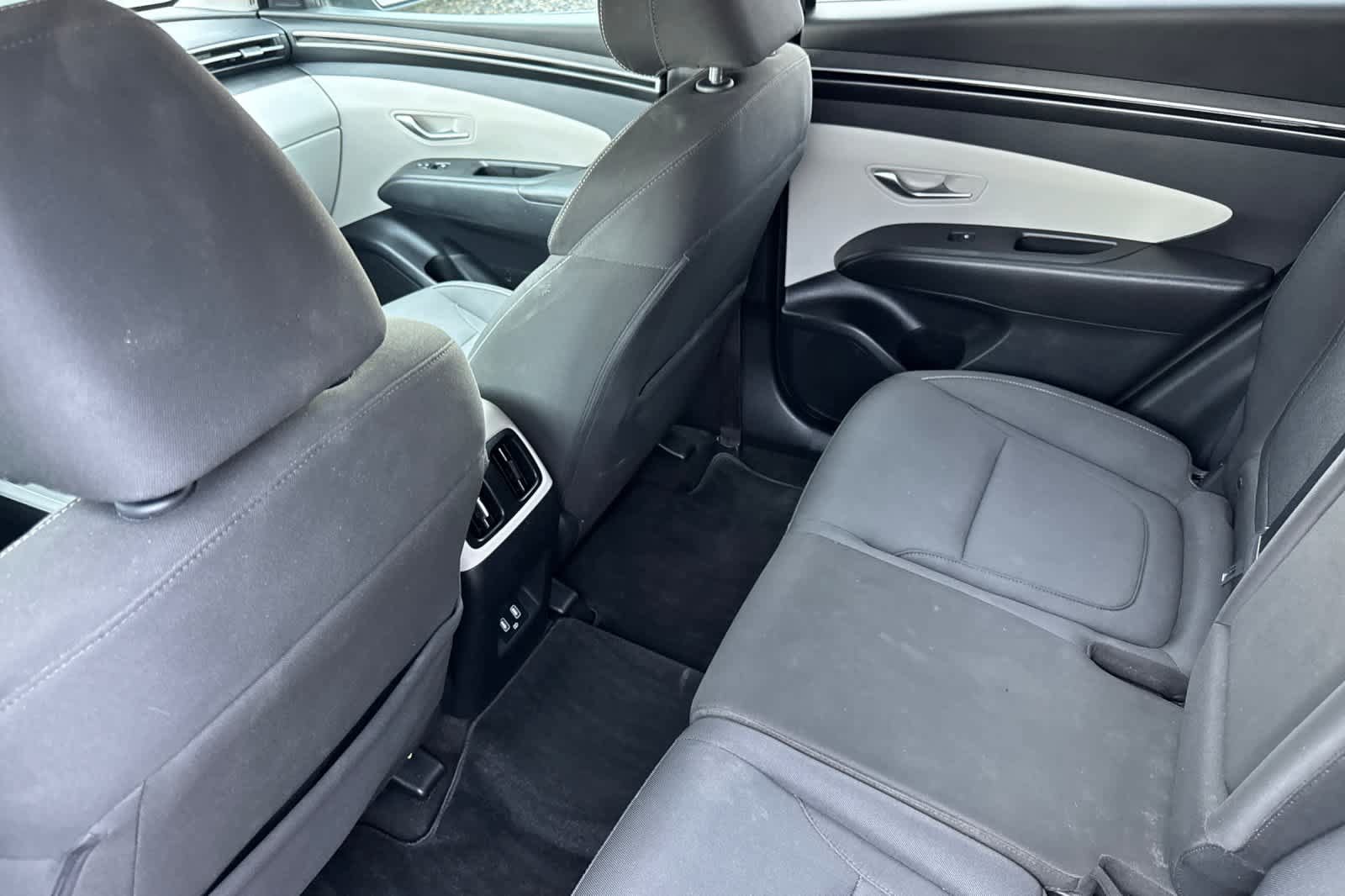 Used 2022 Hyundai Tucson SEL FWD image 4