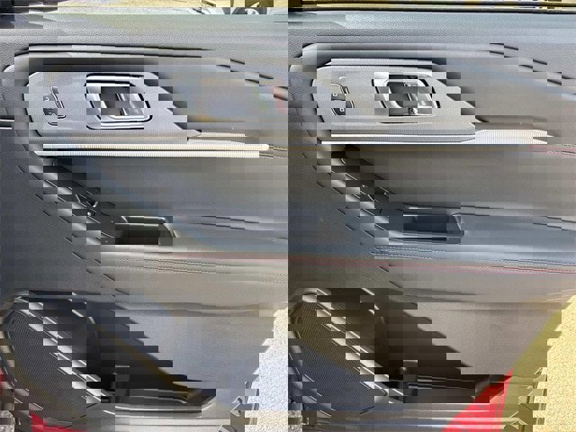 Certified 2025 Ford Explorer ST-Line w/ Premium Package image 22