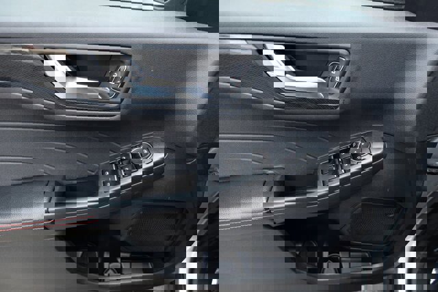 Certified 2023 Ford Escape ST-Line Select image 14