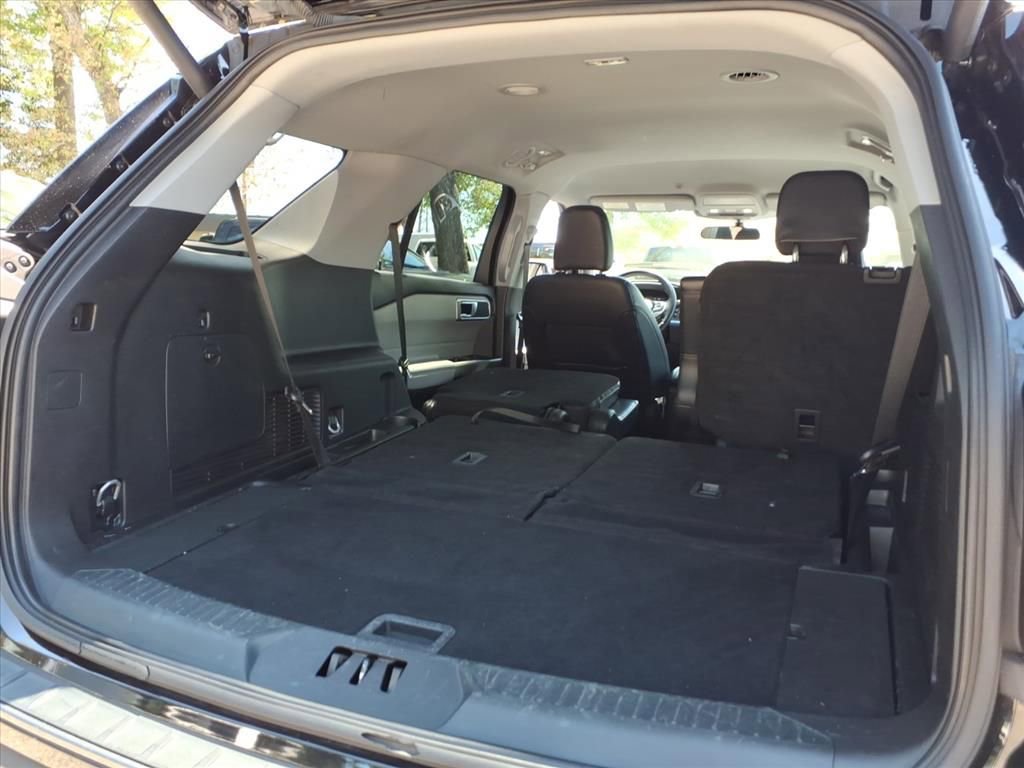 Certified 2023 Ford Explorer XLT w/ Equipment Group 202A AWD/4WD image 14