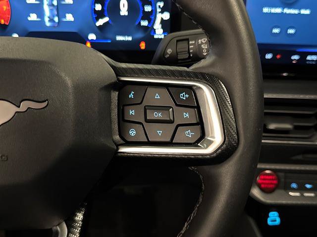 Certified 2024 Ford Mustang Coupe RWD image 22