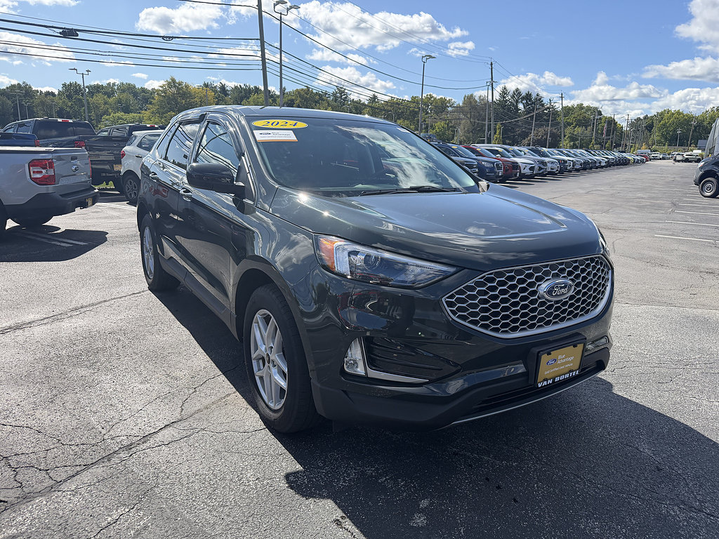 Certified 2024 Ford Edge SEL w/ Convenience Package AWD/4WD image 9