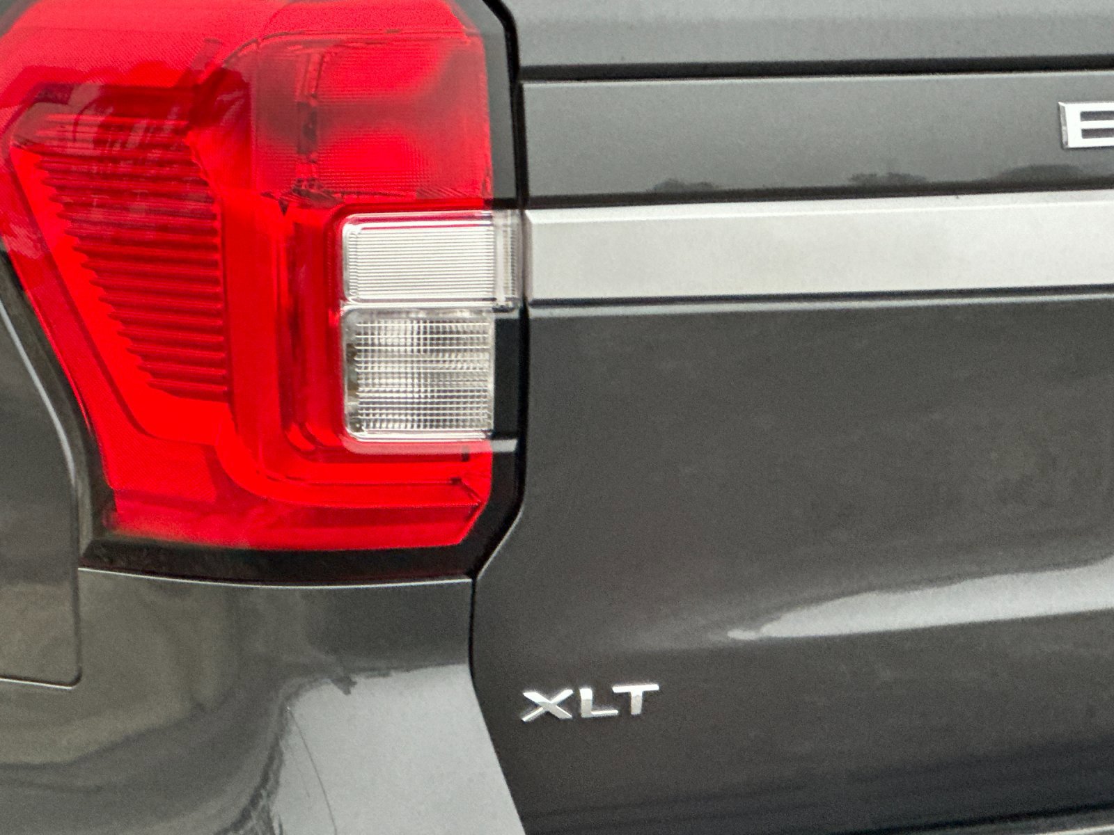 Certified 2022 Ford Expedition XLT image 29