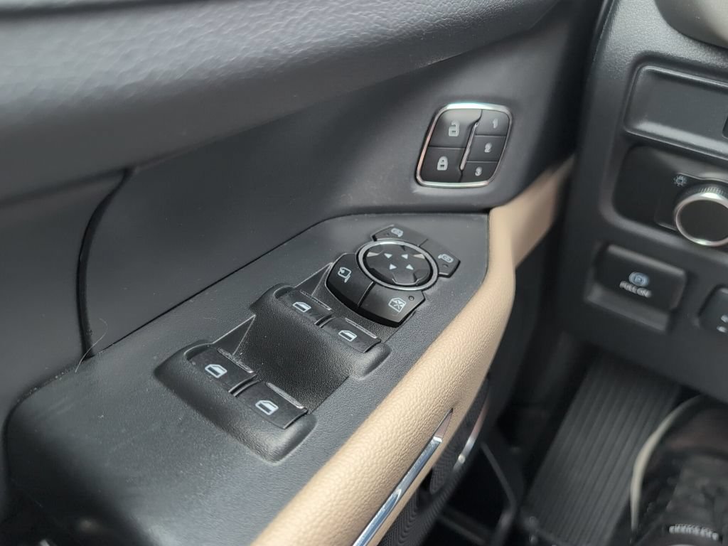 Certified 2024 Ford Expedition XLT RWD image 25