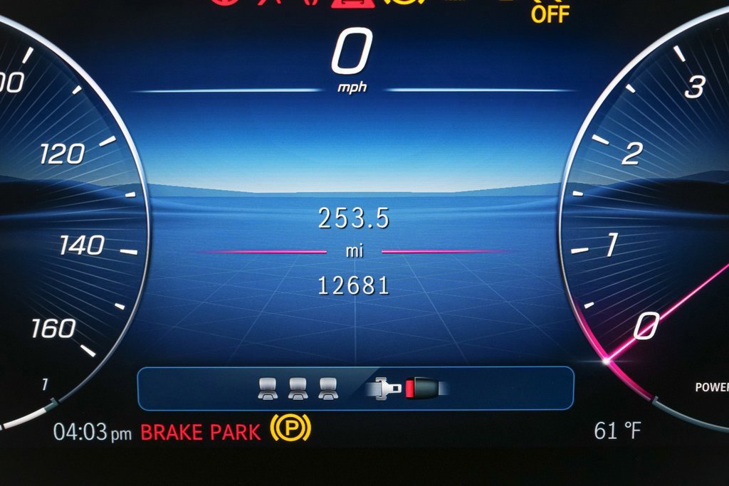 Used 2025 Mercedes-Benz C 300 Sedan image 20