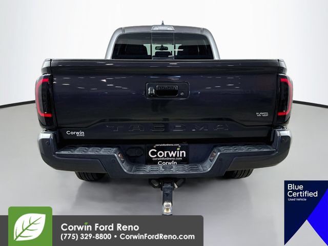 Used 2017 Toyota Tacoma TRD Sport AWD/4WD image 9