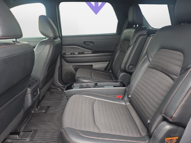 Used 2023 Nissan Pathfinder Rock Creek AWD/4WD image 13