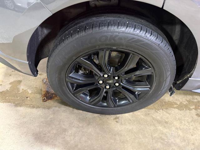 Certified 2024 Ford Edge SE w/ Black Appearance Package AWD/4WD image 27