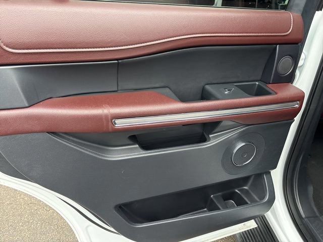 Certified 2024 Ford Expedition Limited image 35