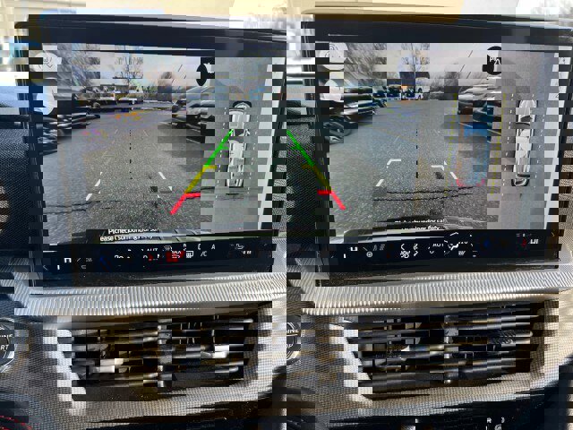 Certified 2025 Ford Explorer ST-Line w/ ST-Line Street Pack image 16